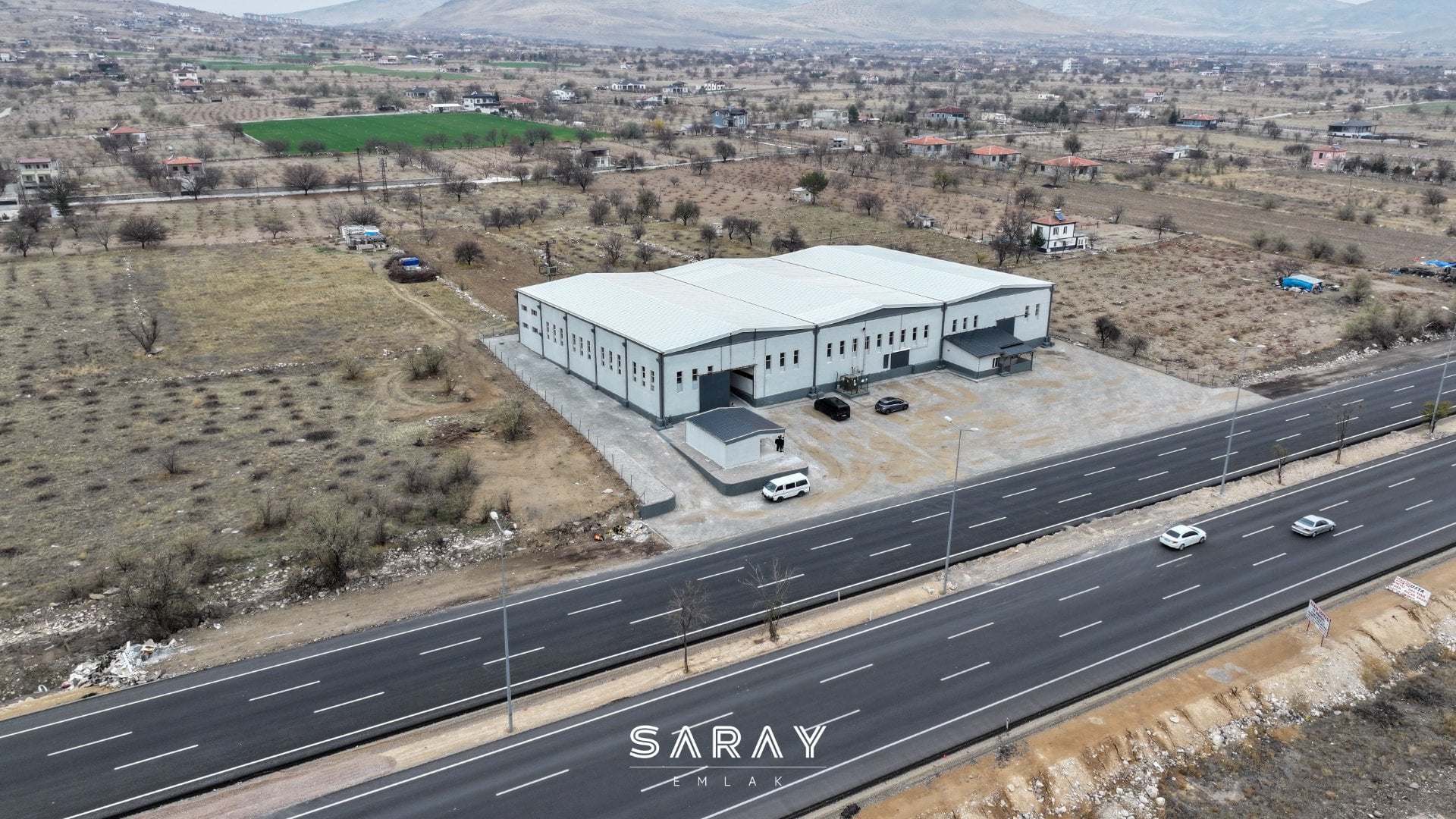 İNCESU YOLU ÜZERİNDE 3000m2 KİRALIK FABRİKA - 1
