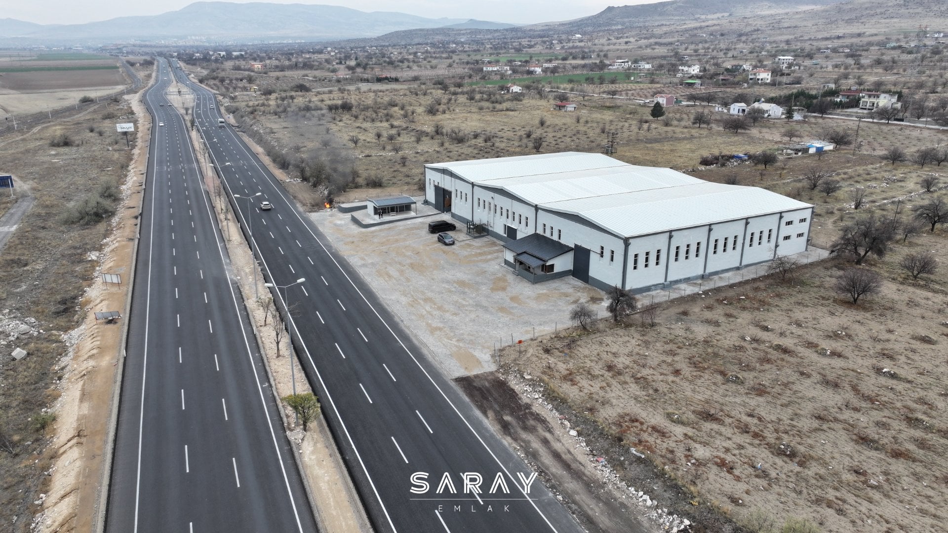 İNCESU YOLU ÜZERİNDE 3000m2 KİRALIK FABRİKA - 2