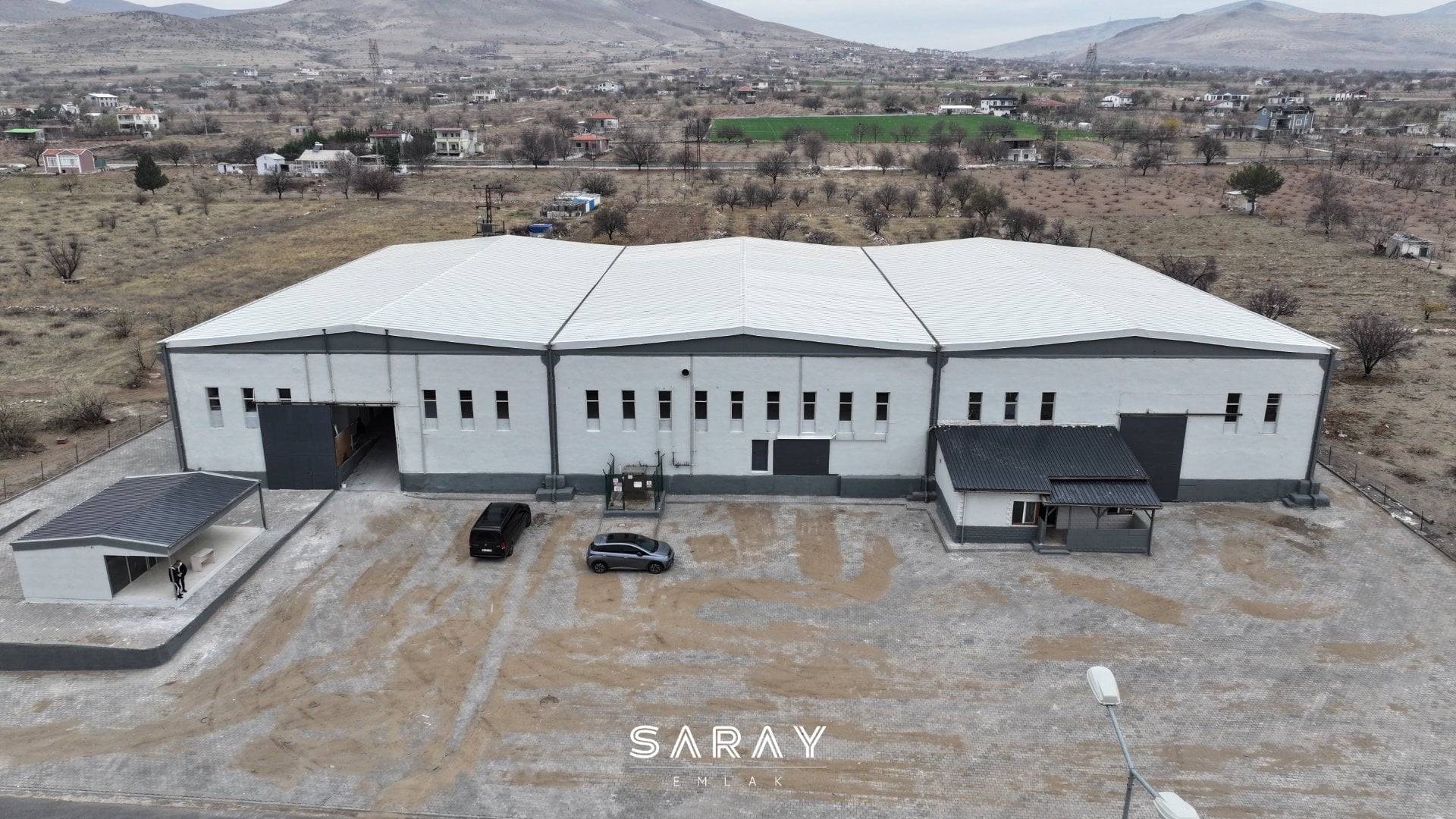 İNCESU YOLU ÜZERİNDE 3000m2 KİRALIK FABRİKA - 3