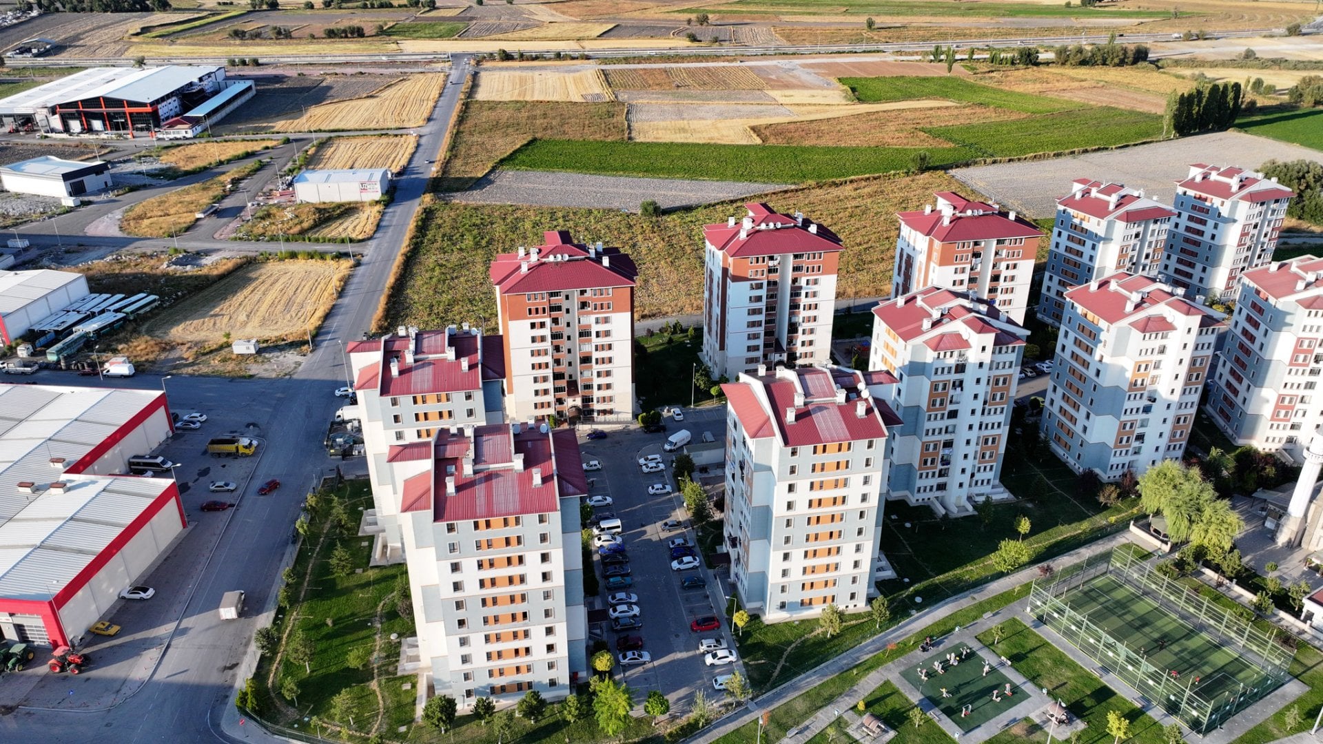 Şeker Toki'de 3+1 Odalı Site İçersinde Uygun Fiyatlı Daire - 2