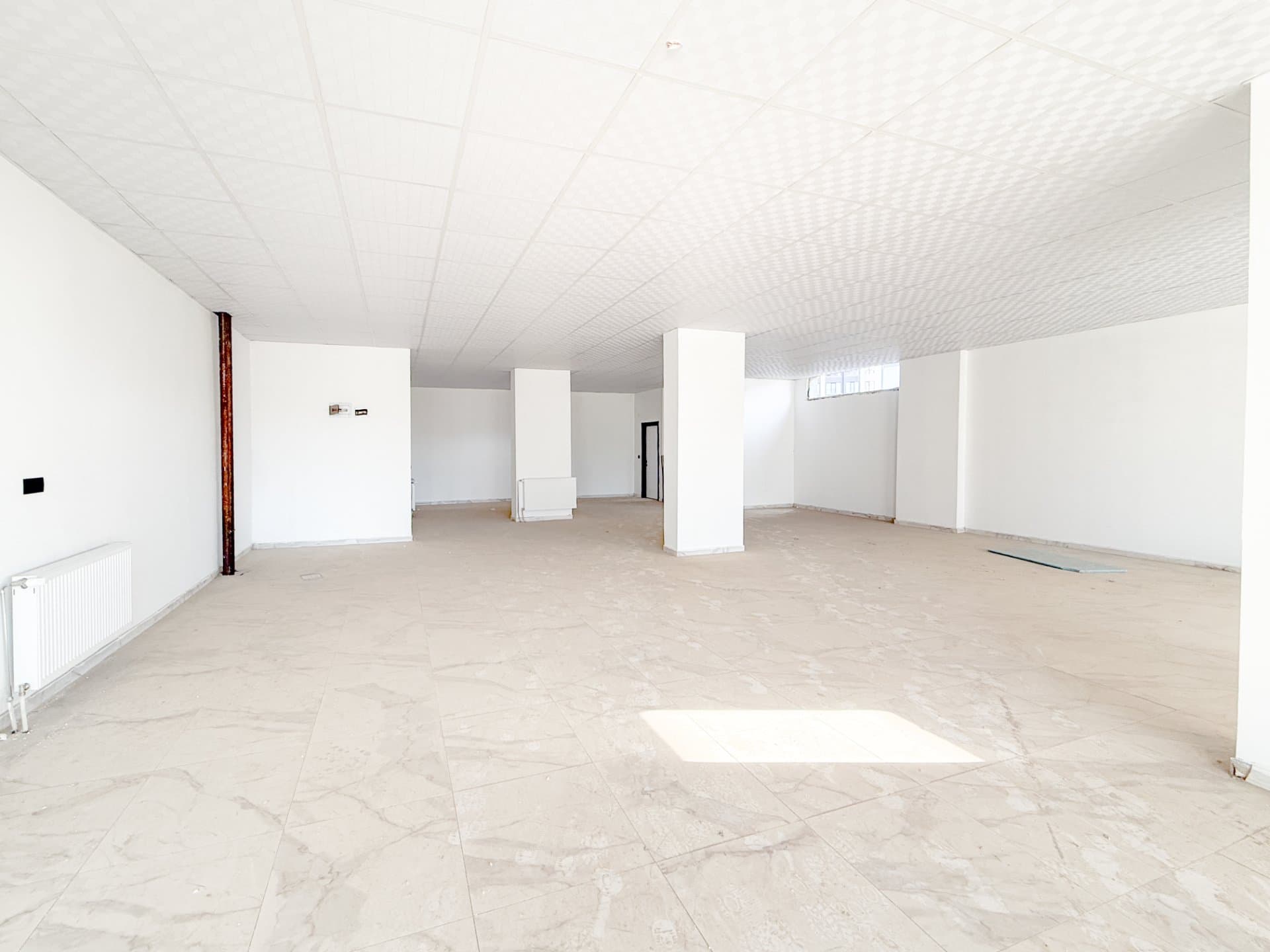 KAYSERİ ŞEHİR HASTANESİ KARŞISI 220m2 SIFIR DÜKKAN