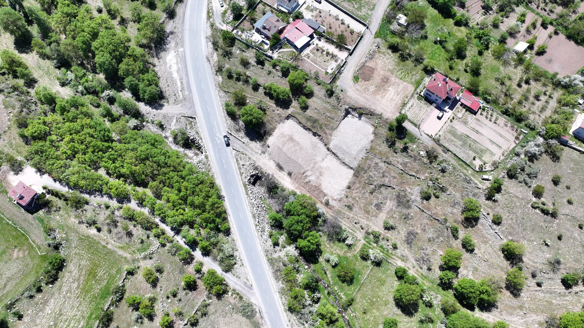 YEŞİLDERE CADDESİ ÜZERİNDE SATILIK VİLLA PARSELİ | ALİ DAĞI MANZARALI | İNŞAATA HAZIR - 14