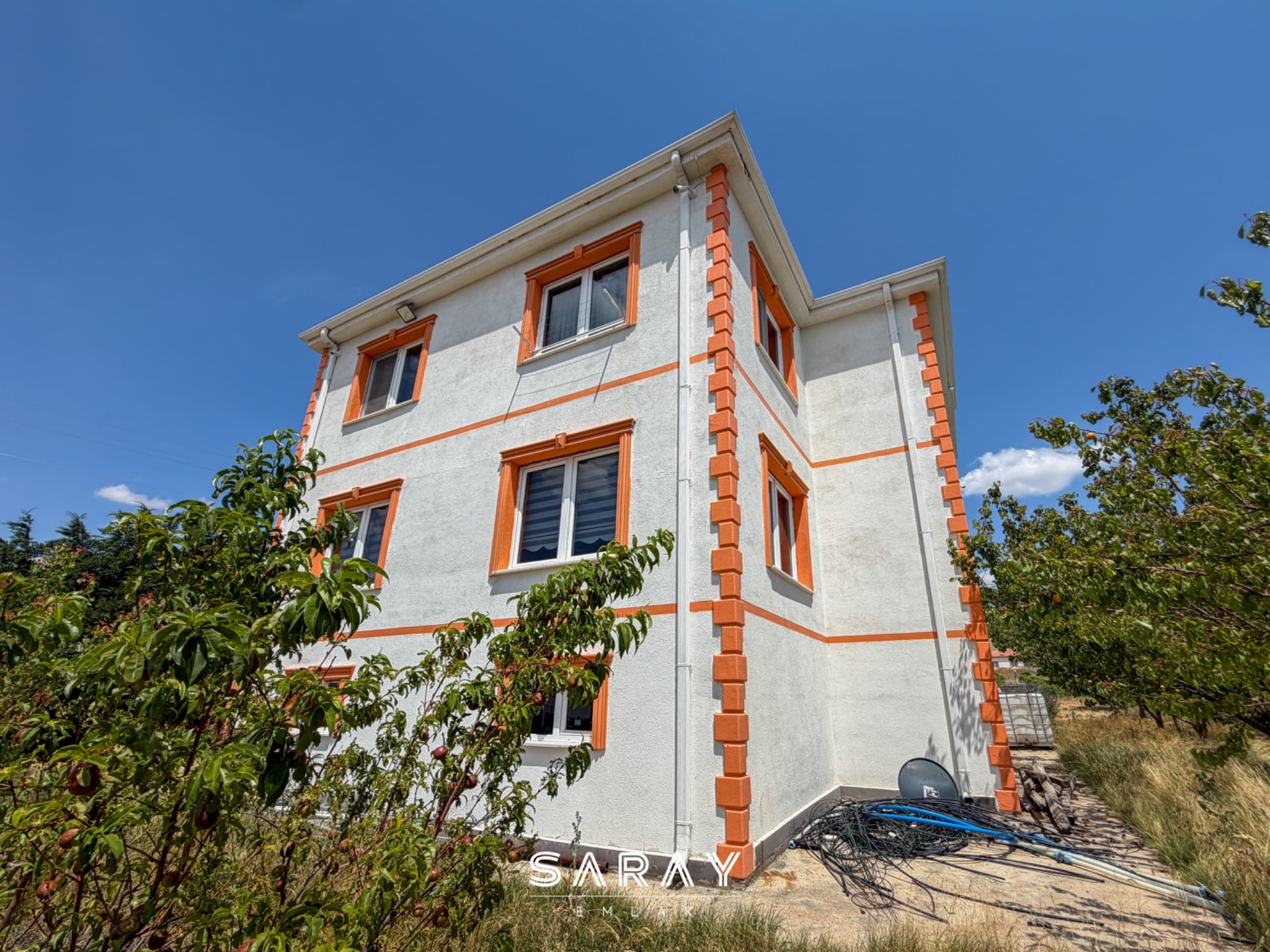 Kayseri İncesu'da 2.076 m² Bahçeli 3 Katlı Bağ Evi - 33