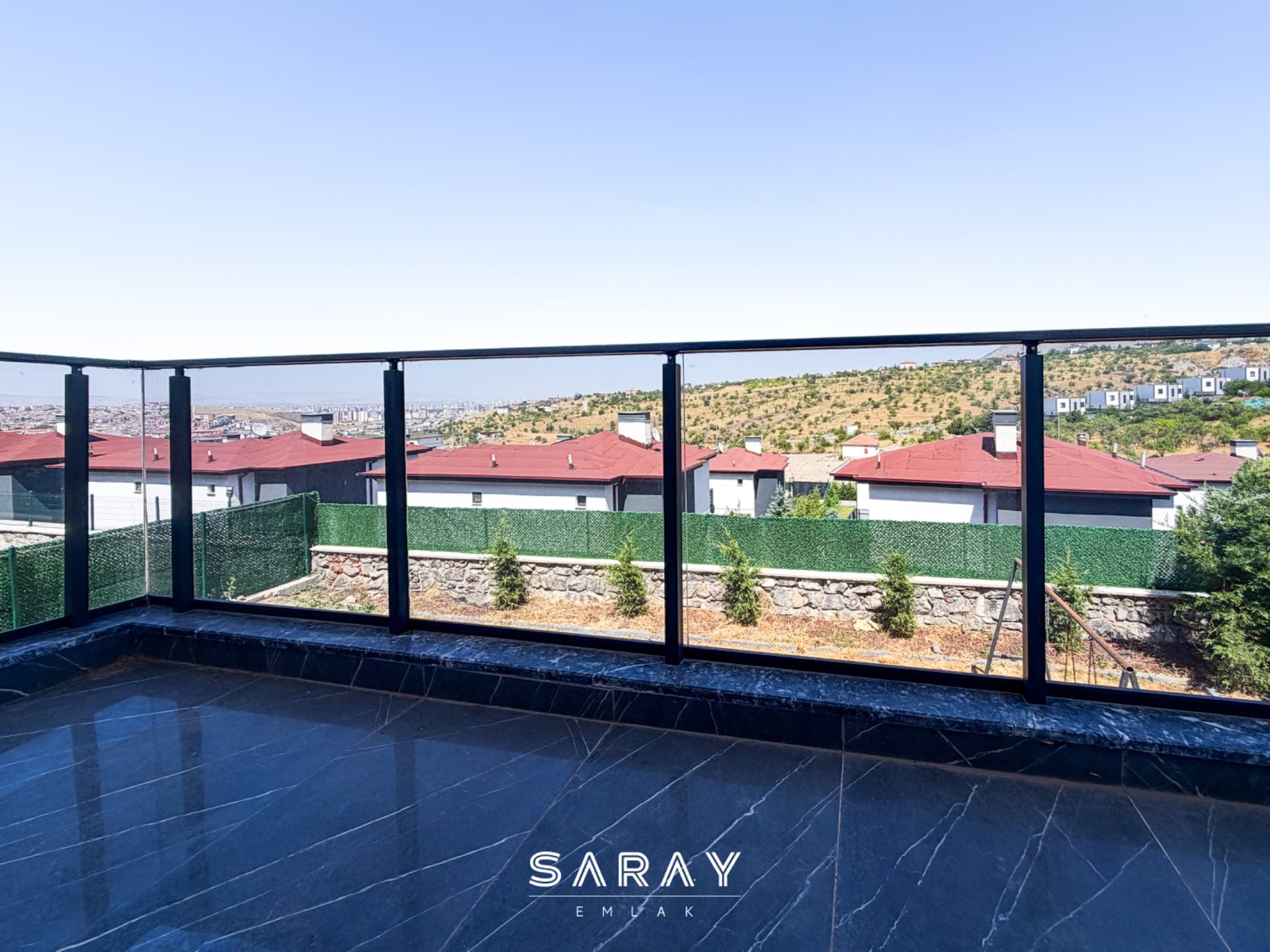 BECEN YAMAÇ VİLLALARI'NDA 500m² BAHÇELİ | 3,5+1 LÜKS VİLLA - 22