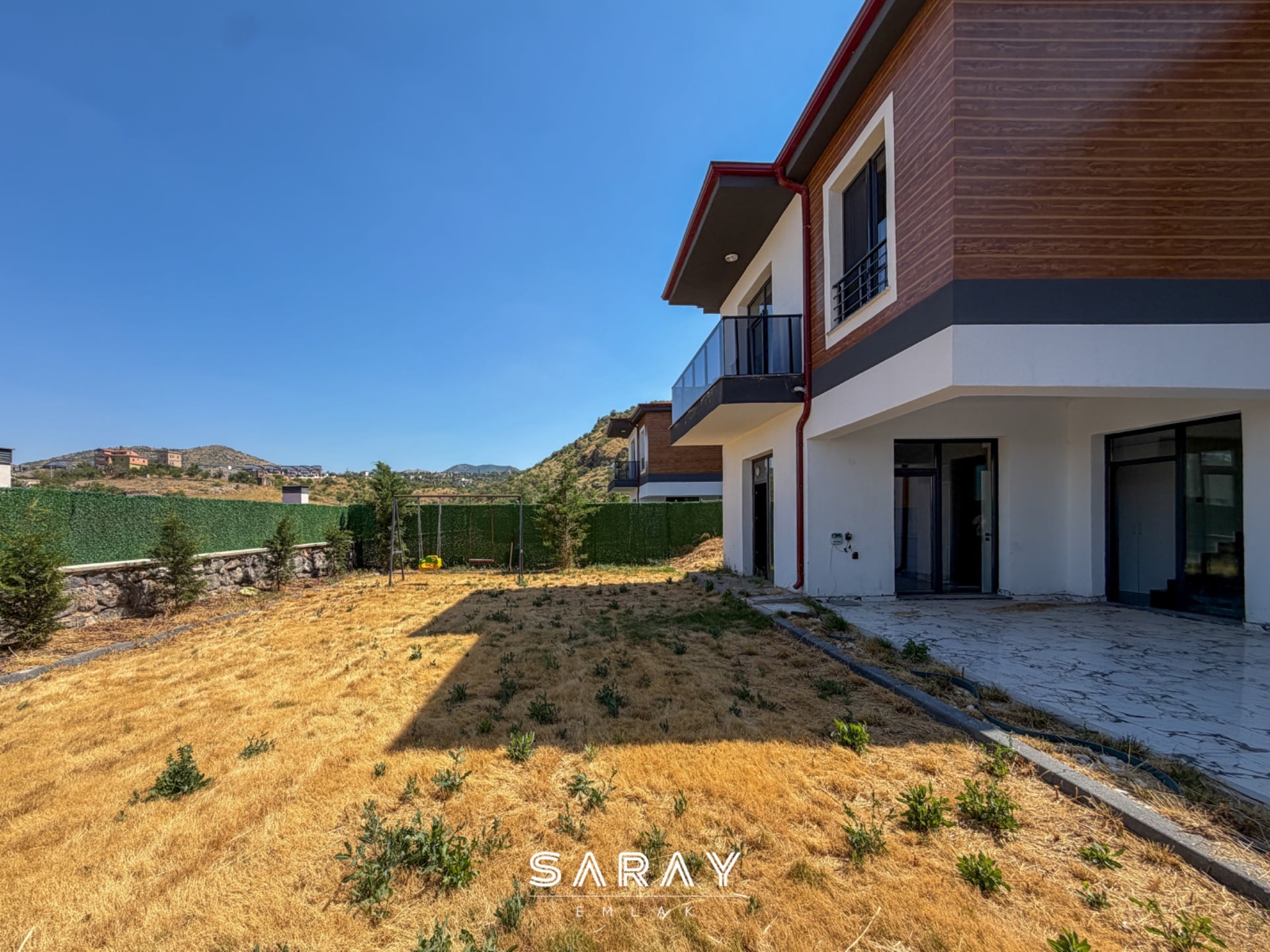 BECEN YAMAÇ VİLLALARI'NDA 500m² BAHÇELİ | 3,5+1 LÜKS VİLLA - 30