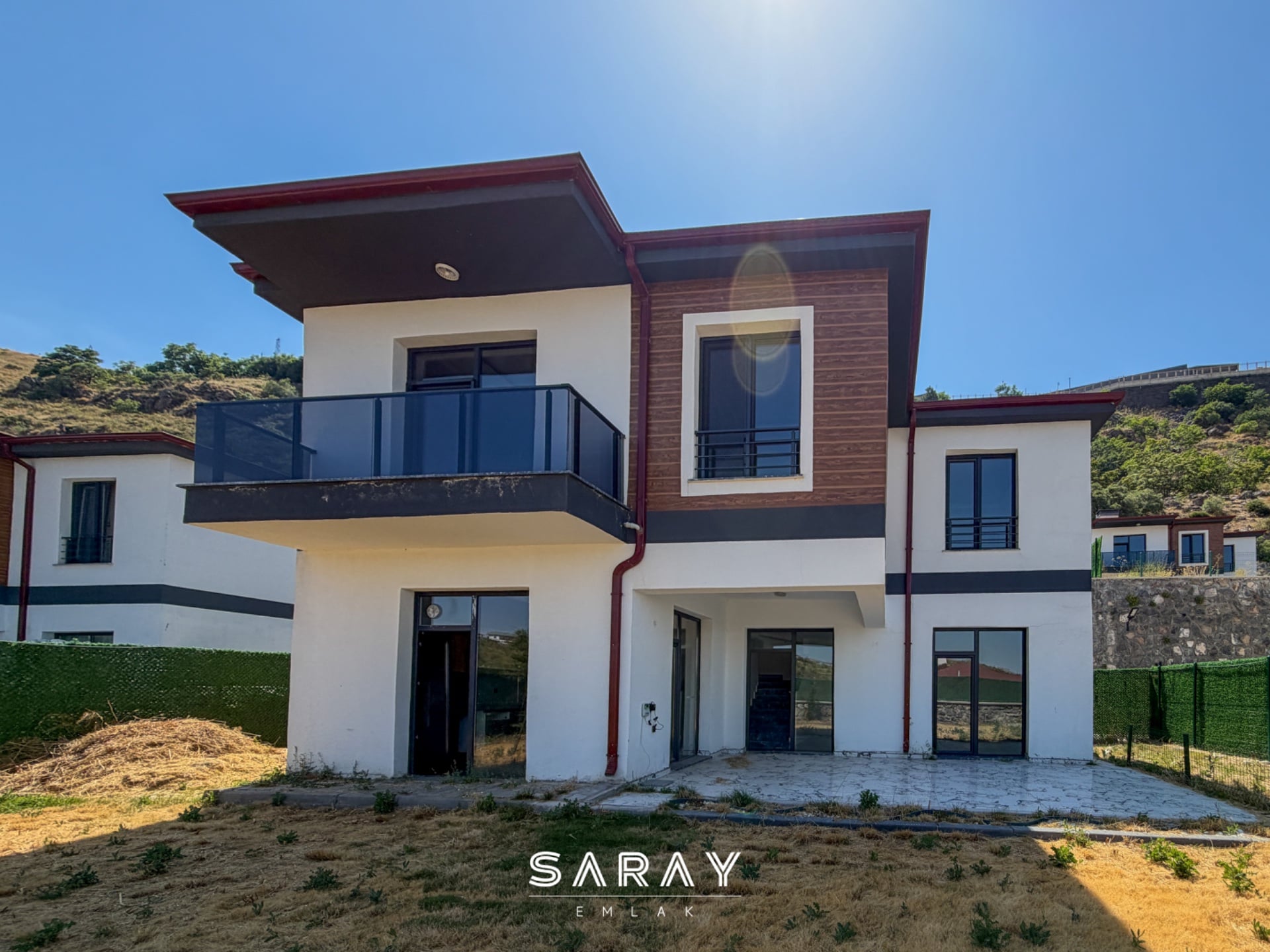 BECEN YAMAÇ VİLLALARI'NDA 500m² BAHÇELİ | 3,5+1 LÜKS VİLLA - 28