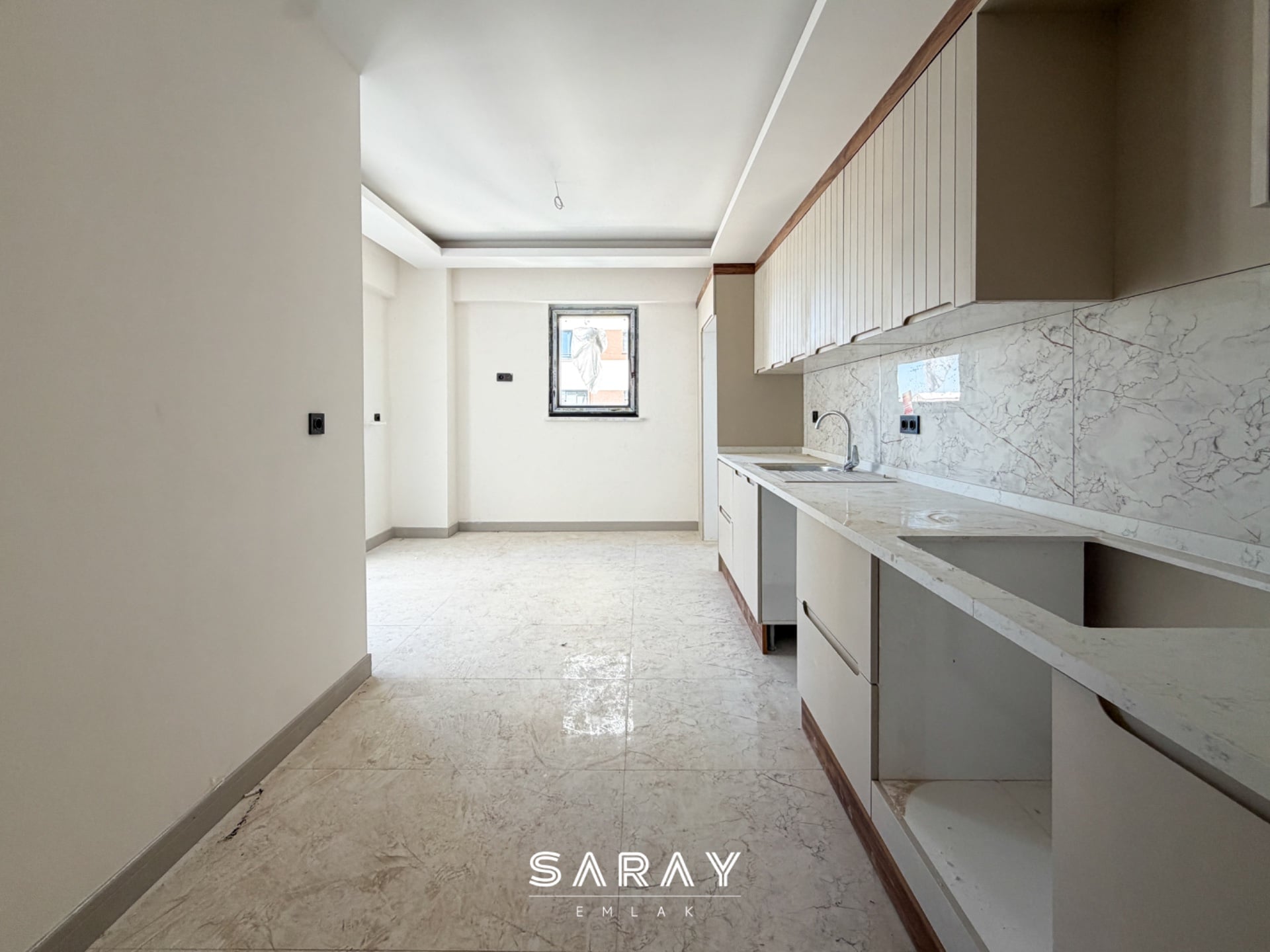 BEKİR YILDIZ BULV. ÜZERİ DAĞTEKİN İNŞAAT SATILIK 4+1 DAİRE - 5