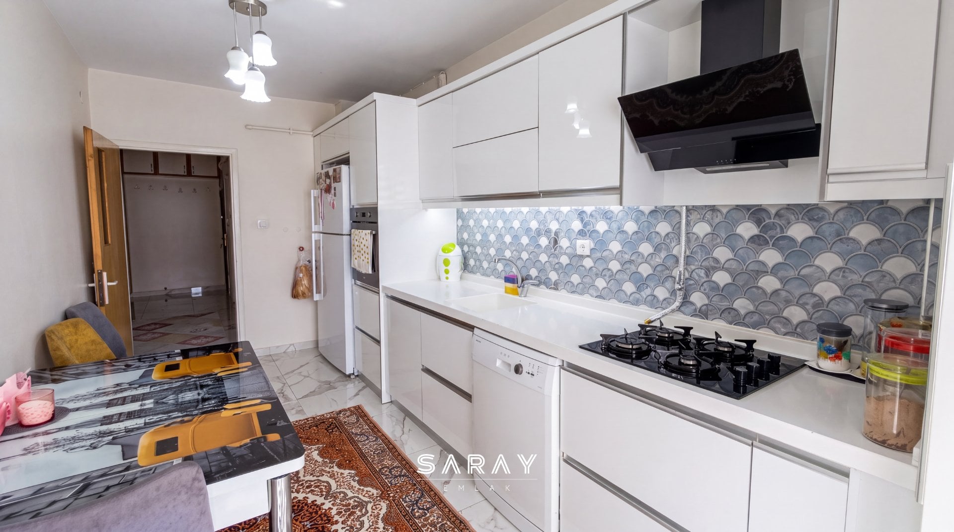 BEYAZŞEHİR'İN EN GÜZEL LOKASYONUNDA YAPILI VE BAKIMLI 3+1 DAİRE - 7