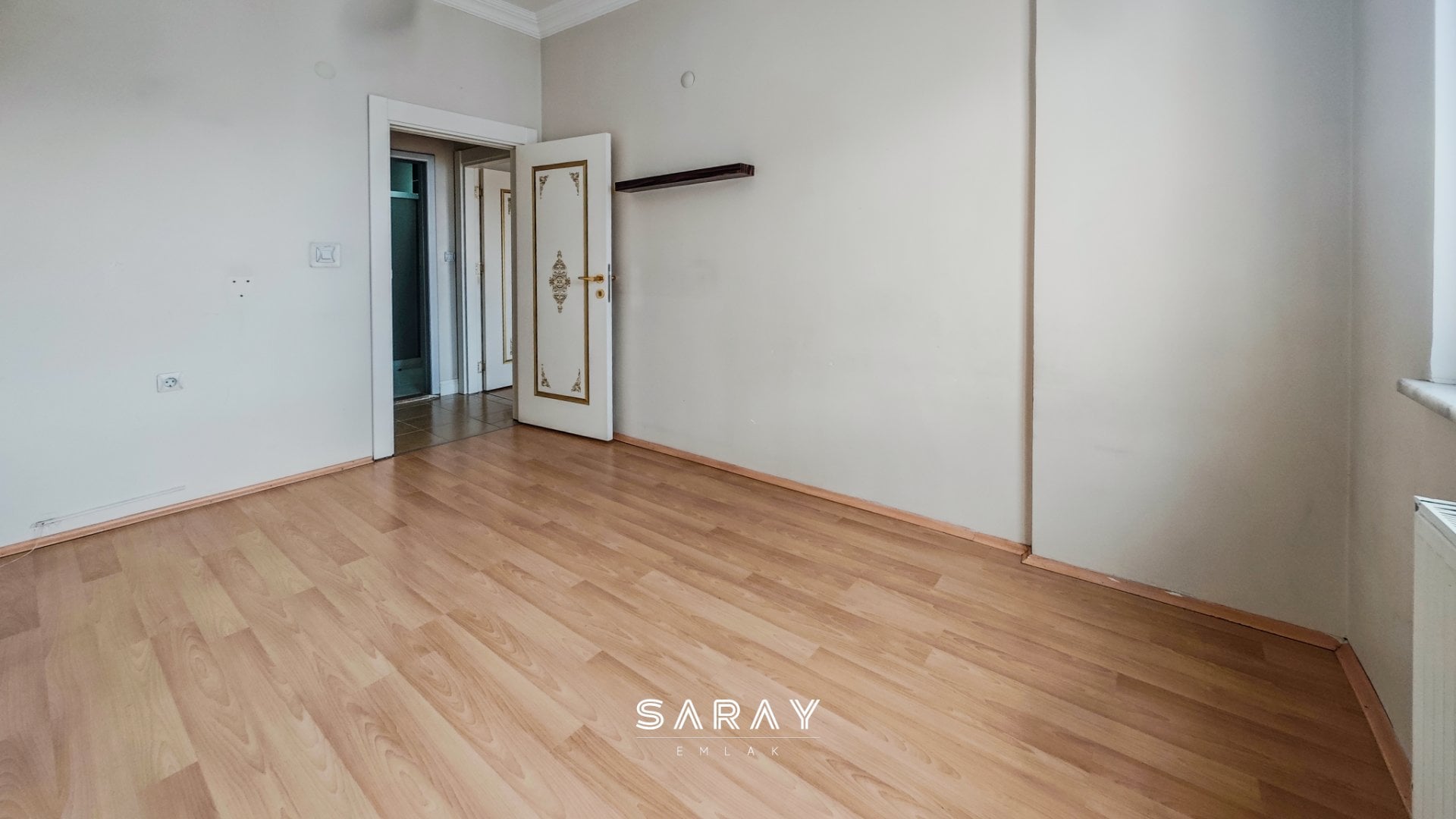 PAPATYA CADDESİ ÜZERİNDE, İÇİ TAMAMEN YAPILI 3+1 KİRALIK DAİRE - 12