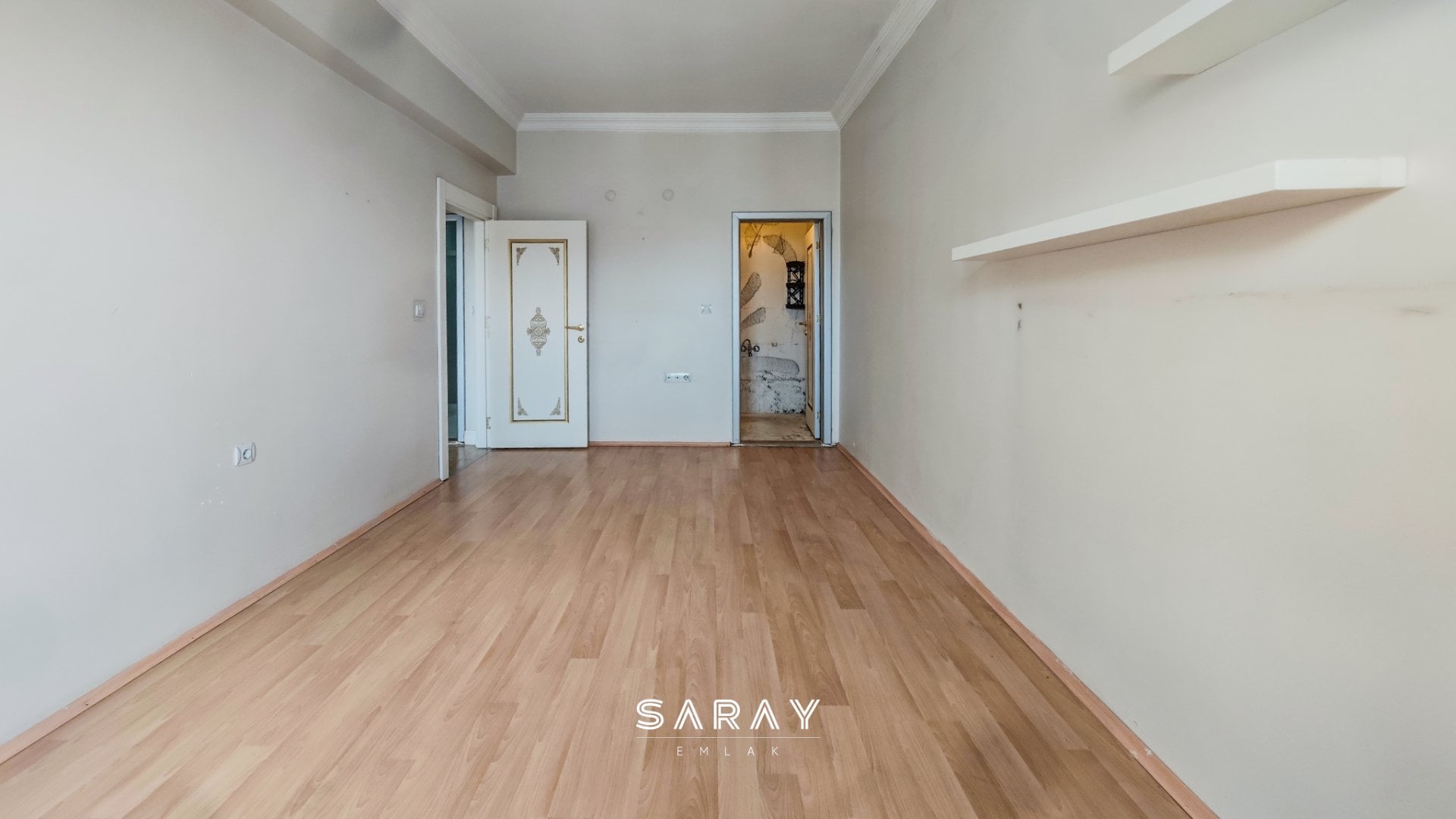 PAPATYA CADDESİ ÜZERİNDE, İÇİ TAMAMEN YAPILI 3+1 KİRALIK DAİRE - 16