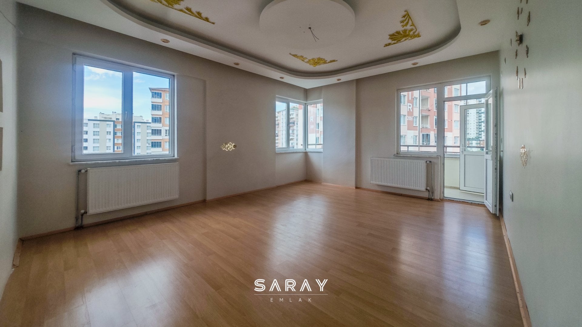 PAPATYA CADDESİ ÜZERİNDE, İÇİ TAMAMEN YAPILI 3+1 KİRALIK DAİRE - 7