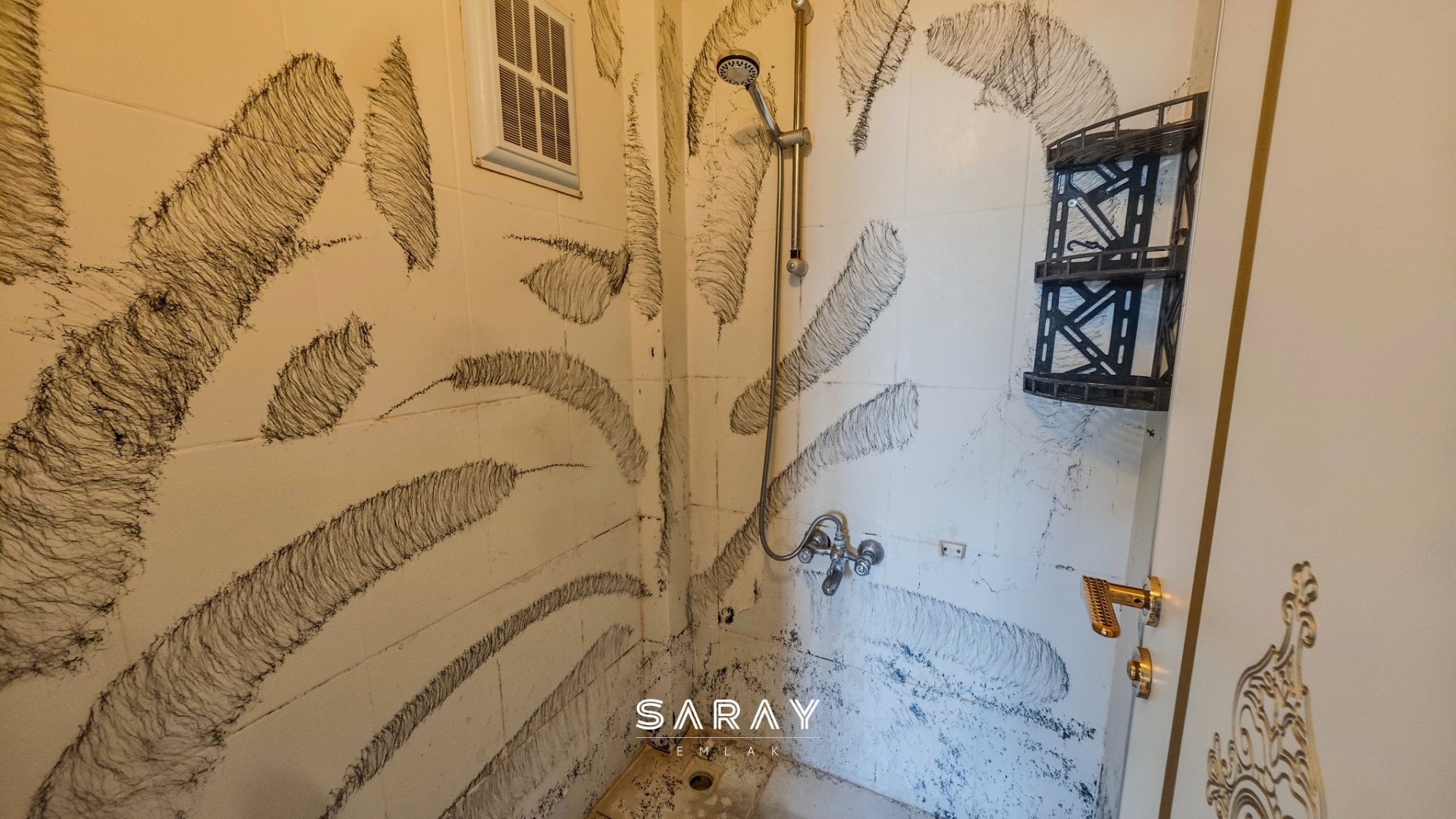 PAPATYA CADDESİ ÜZERİNDE, İÇİ TAMAMEN YAPILI 3+1 KİRALIK DAİRE - 17