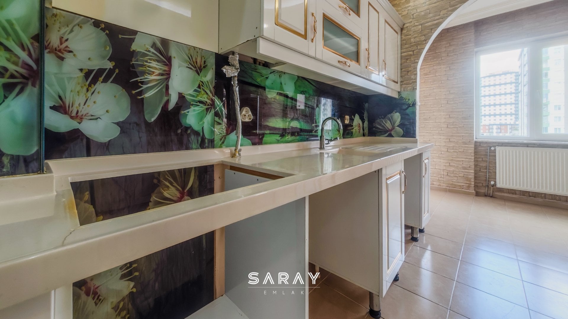 PAPATYA CADDESİ ÜZERİNDE, İÇİ TAMAMEN YAPILI 3+1 KİRALIK DAİRE - 23