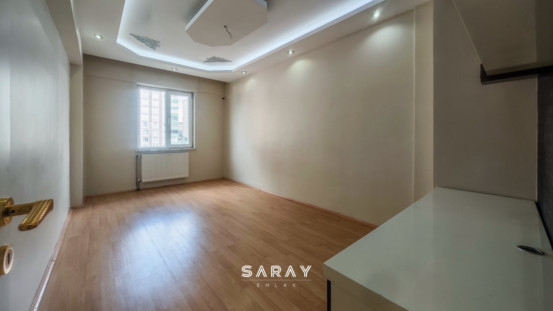 PAPATYA CADDESİ ÜZERİNDE, İÇİ TAMAMEN YAPILI 3+1 KİRALIK DAİRE - 28