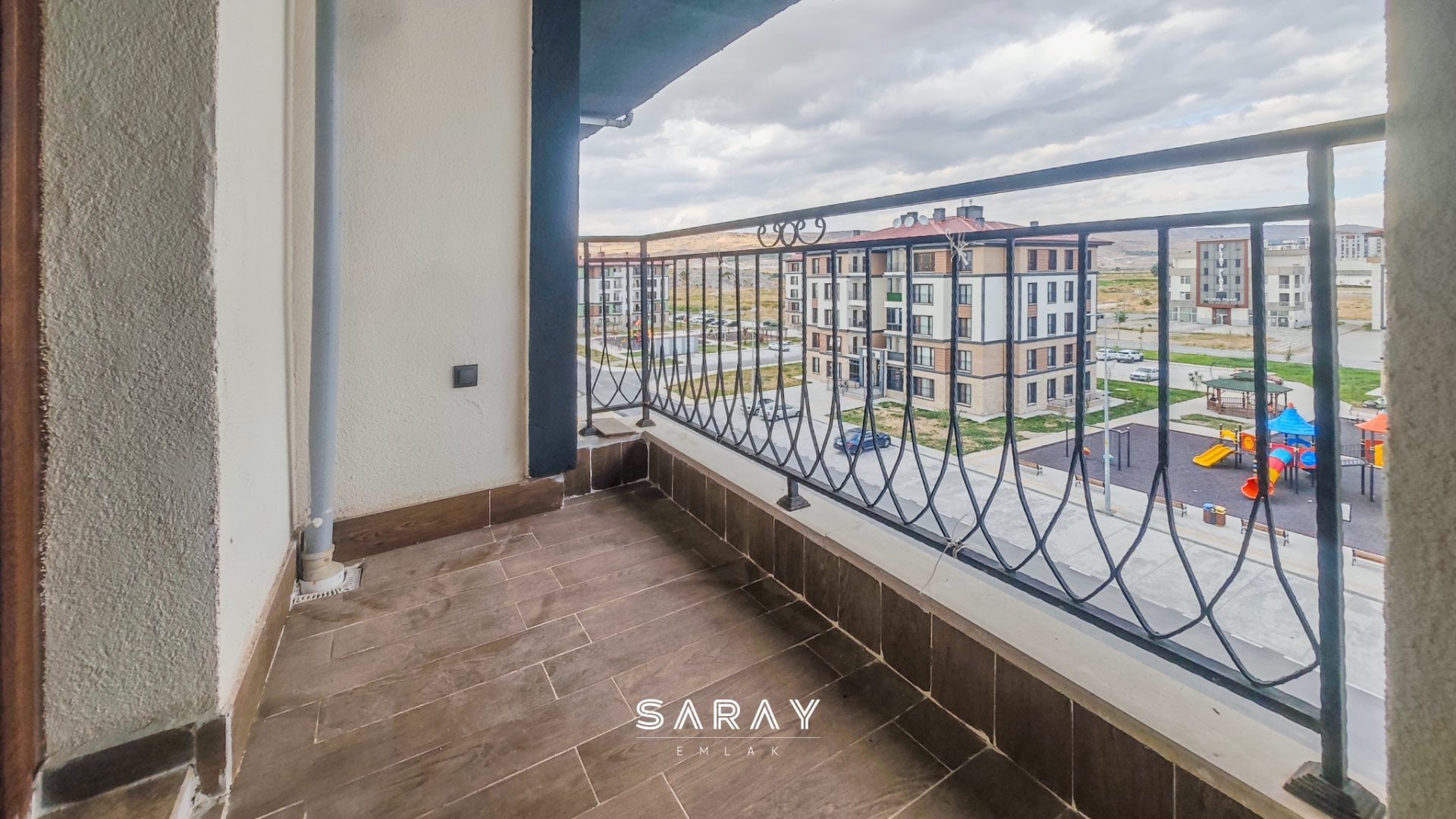 ŞEHİR HASTANESİ ARKASI TOKİ'DE 2+1 KİRALIK DAİRE - 9