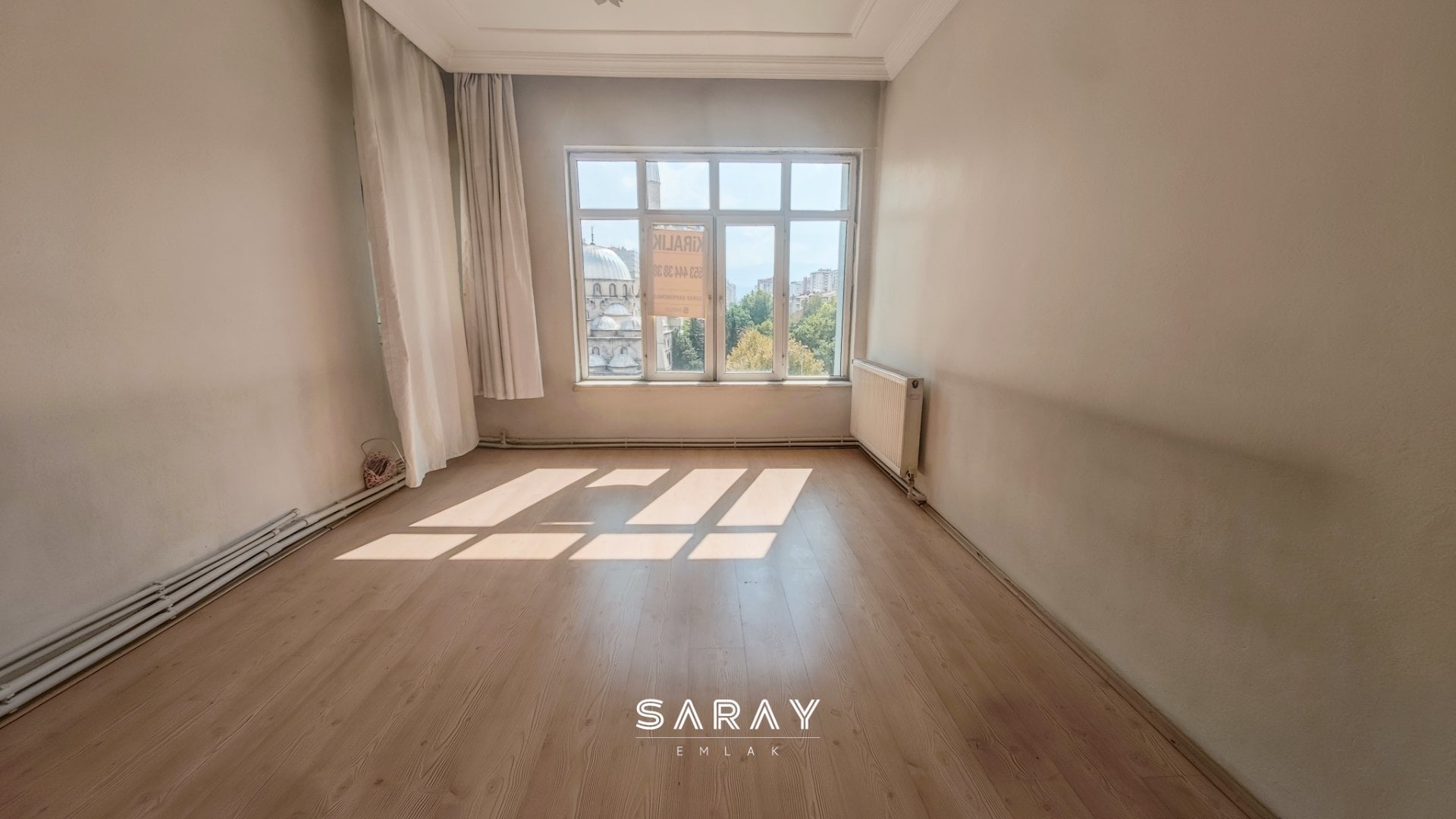 Saray'dan Fuzuli Cd. Köşebaşında Bakımlı 3+1 Kiralık Daire - 11