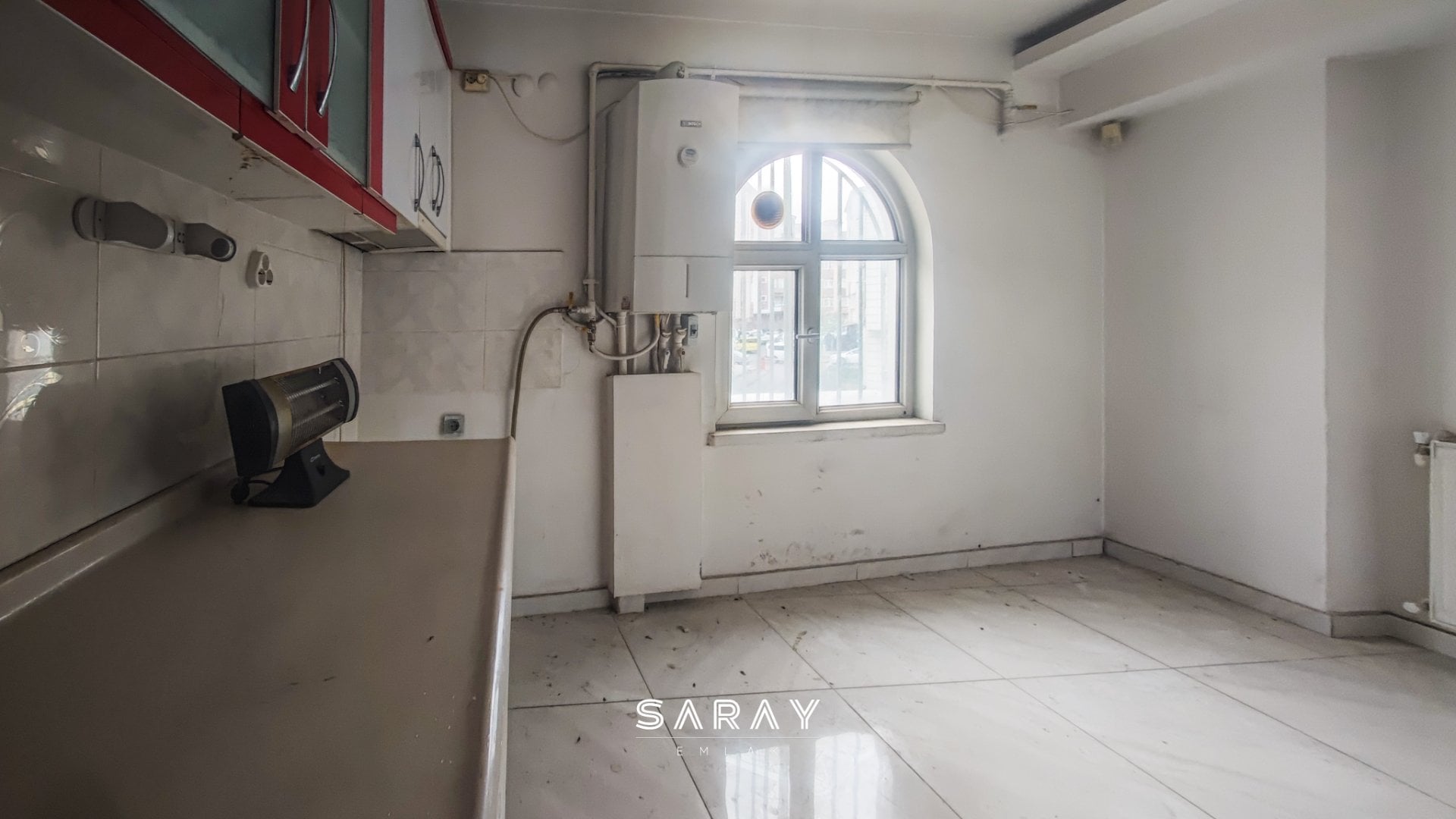 MERKEZİ LOKASYONDA, YAYA VE ARAÇ TRAFİĞİ YÜKSEK 110 M² 2 KATLI KİRALIK DÜKKAN - 14