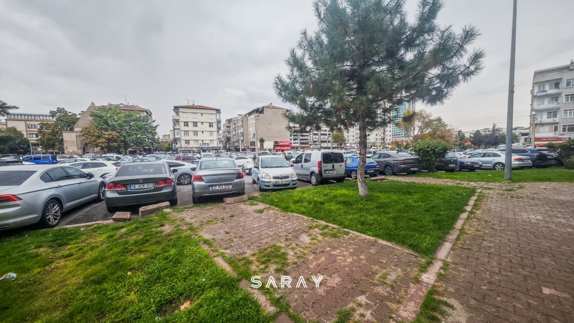 MERKEZİ LOKASYONDA, YAYA VE ARAÇ TRAFİĞİ YÜKSEK 110 M² 2 KATLI KİRALIK DÜKKAN - 16