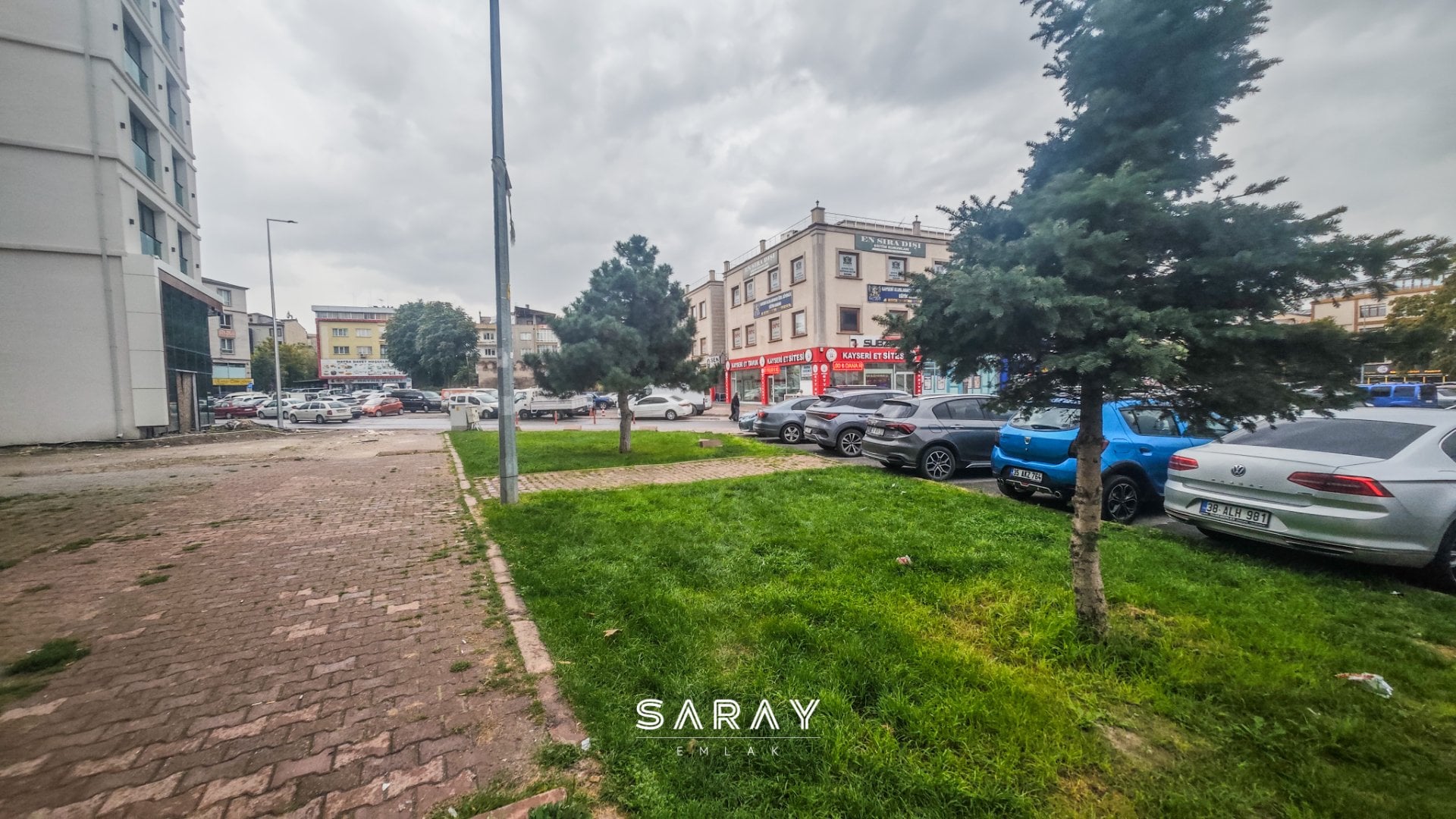MERKEZİ LOKASYONDA, YAYA VE ARAÇ TRAFİĞİ YÜKSEK 110 M² 2 KATLI KİRALIK DÜKKAN - 15
